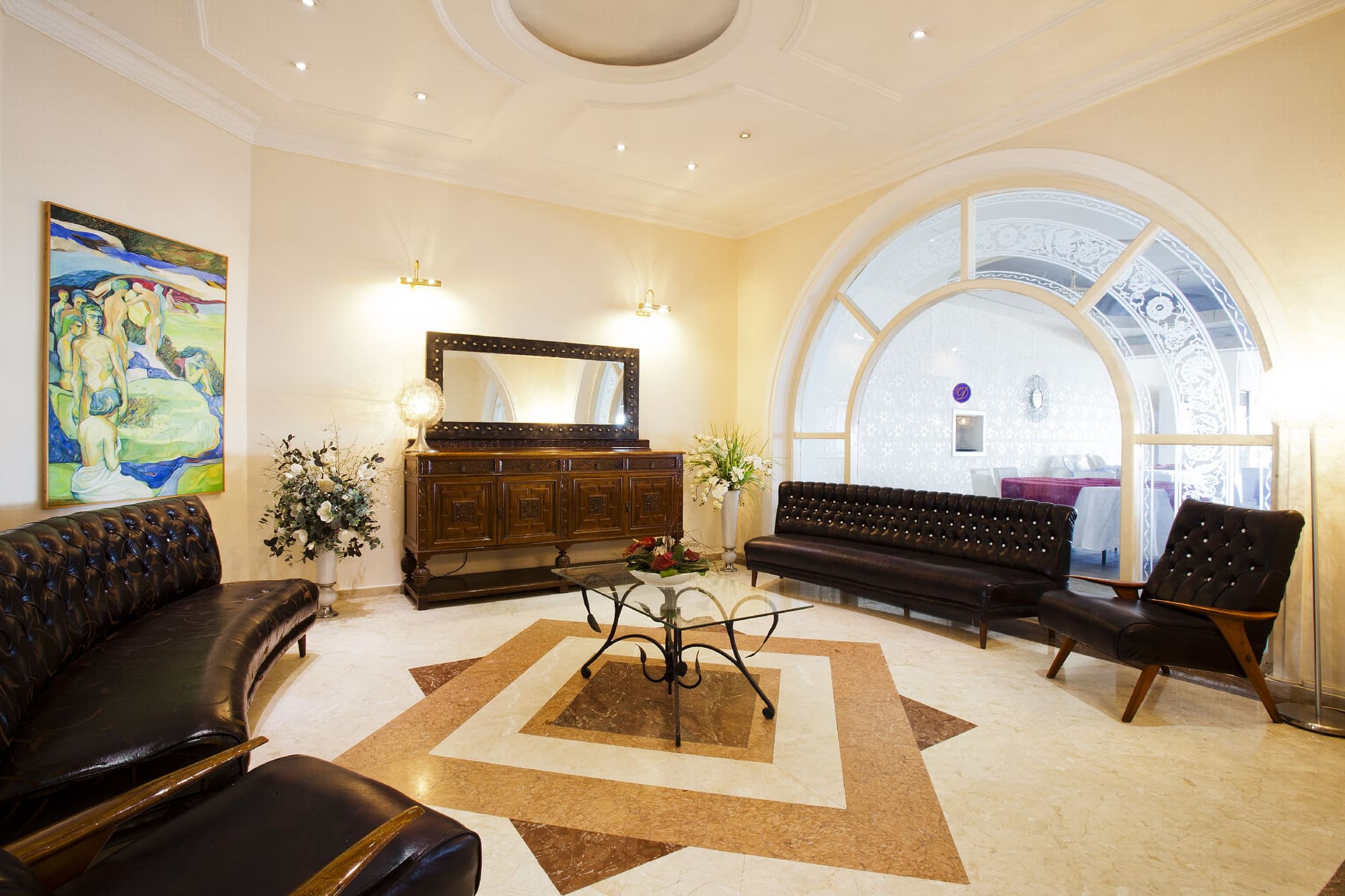 Dome Hotel