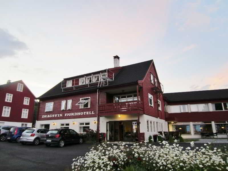 Dragsvik Fjordhotel