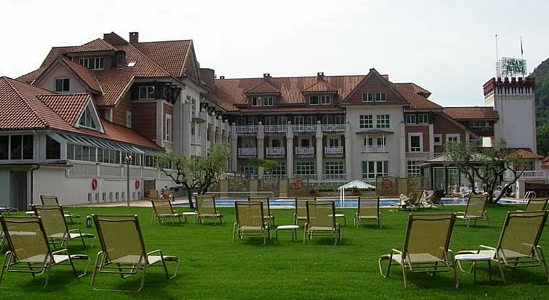 Gran Hotel Balneario De Puente Viesgo