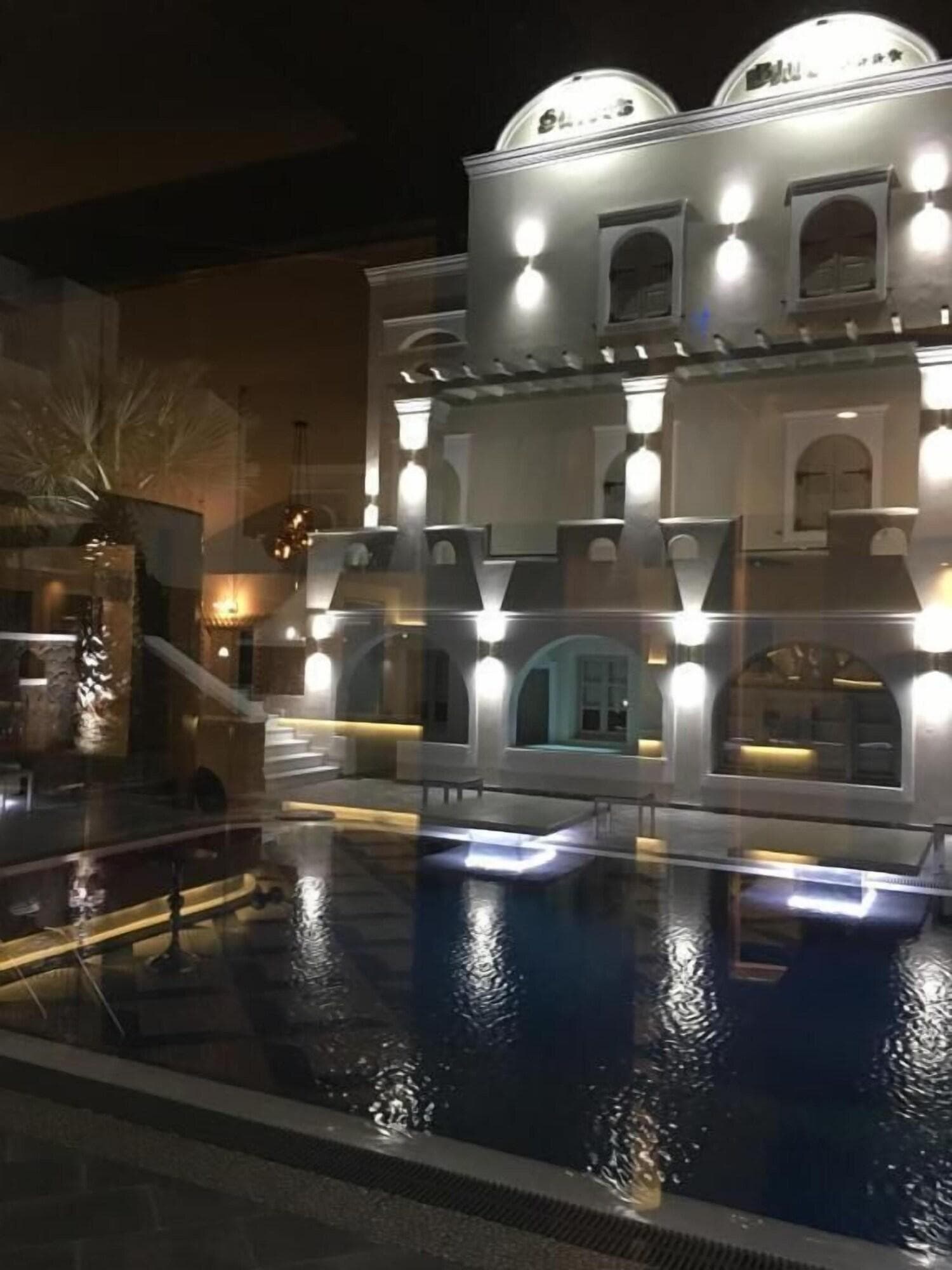 Suites Blue Hotel and Spa