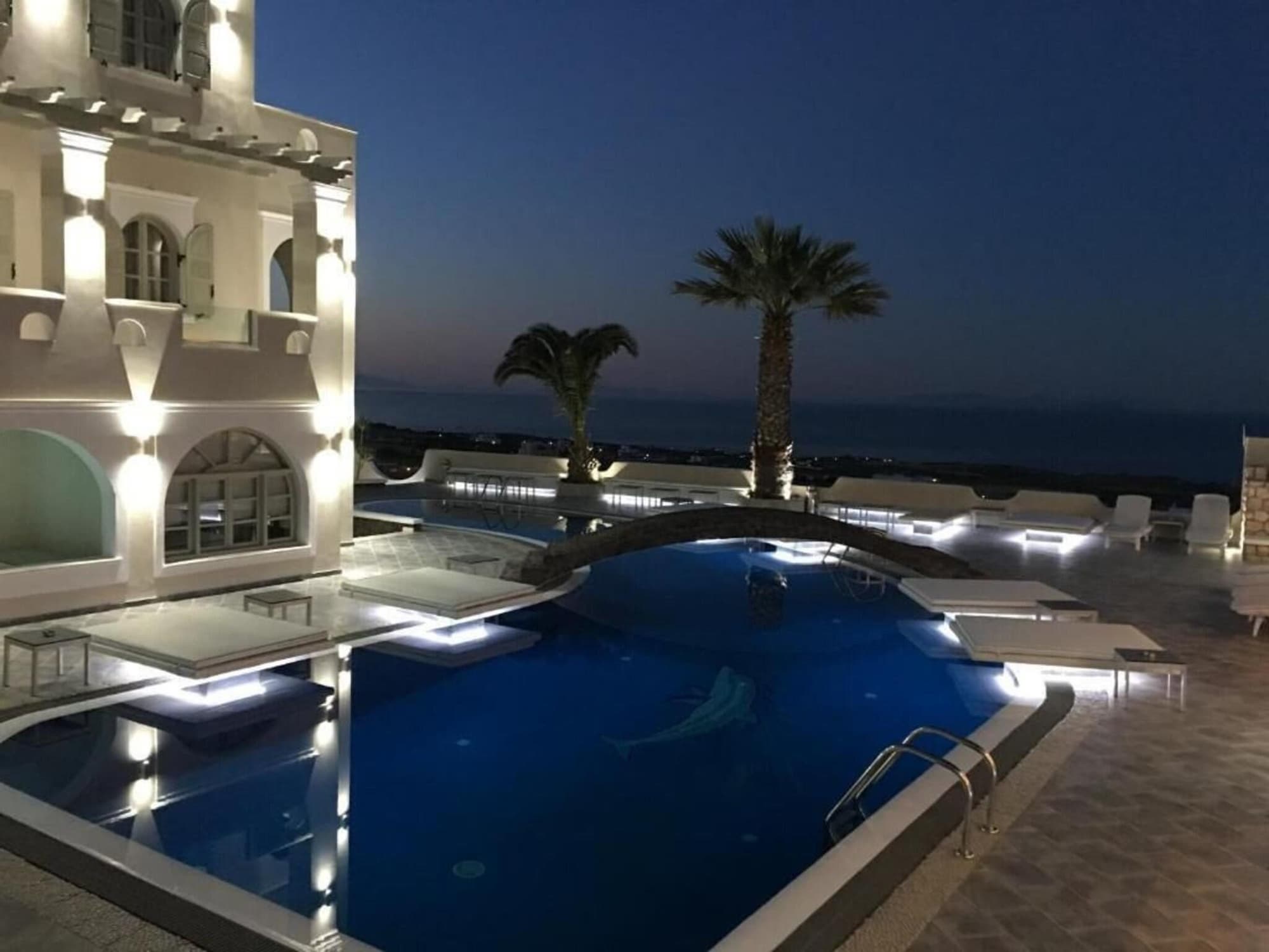 Suites Blue Hotel and Spa