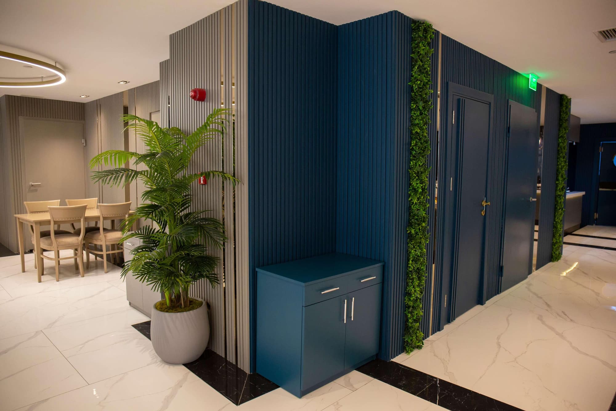 Revia Square Hotel