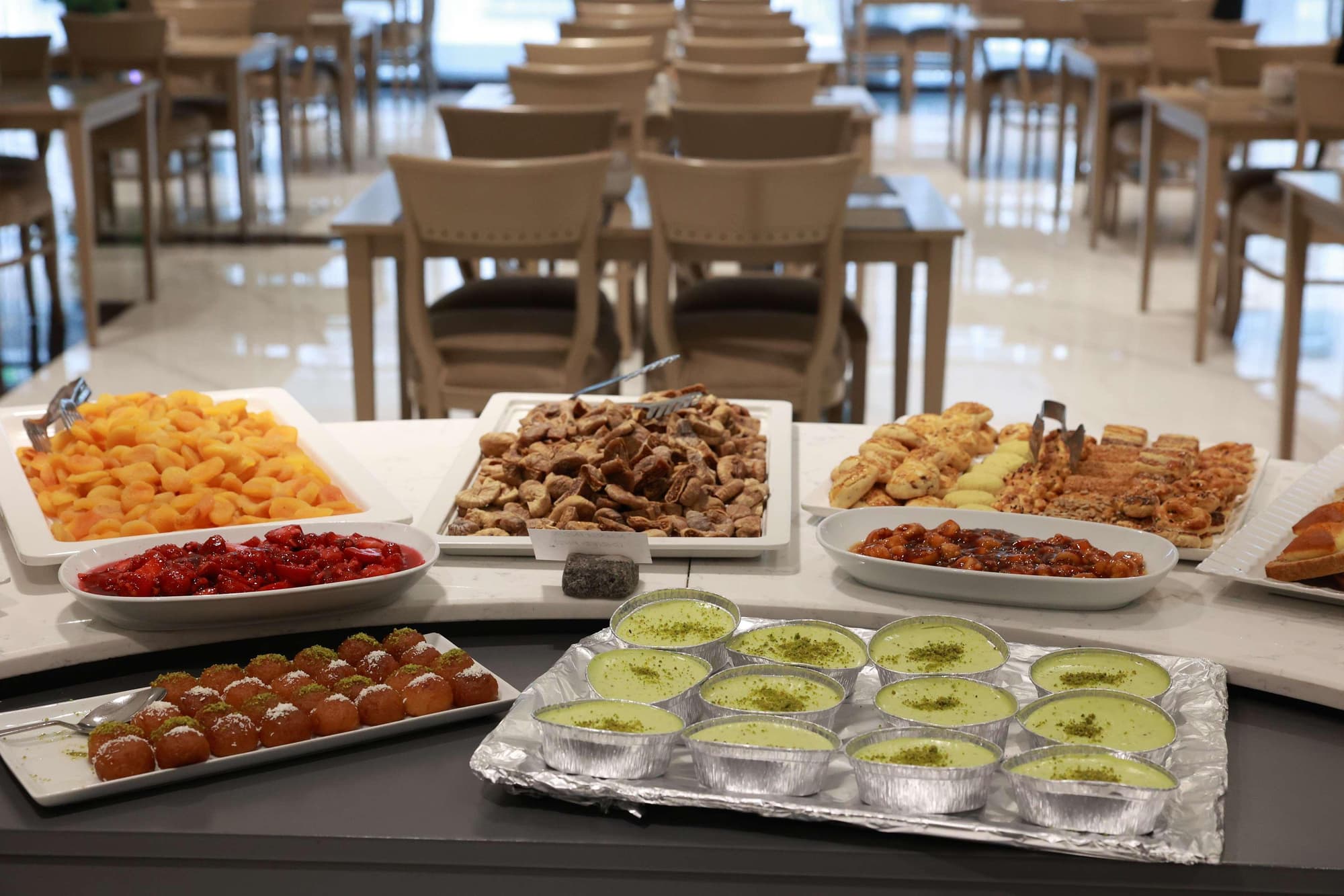 Revia Square Hotel