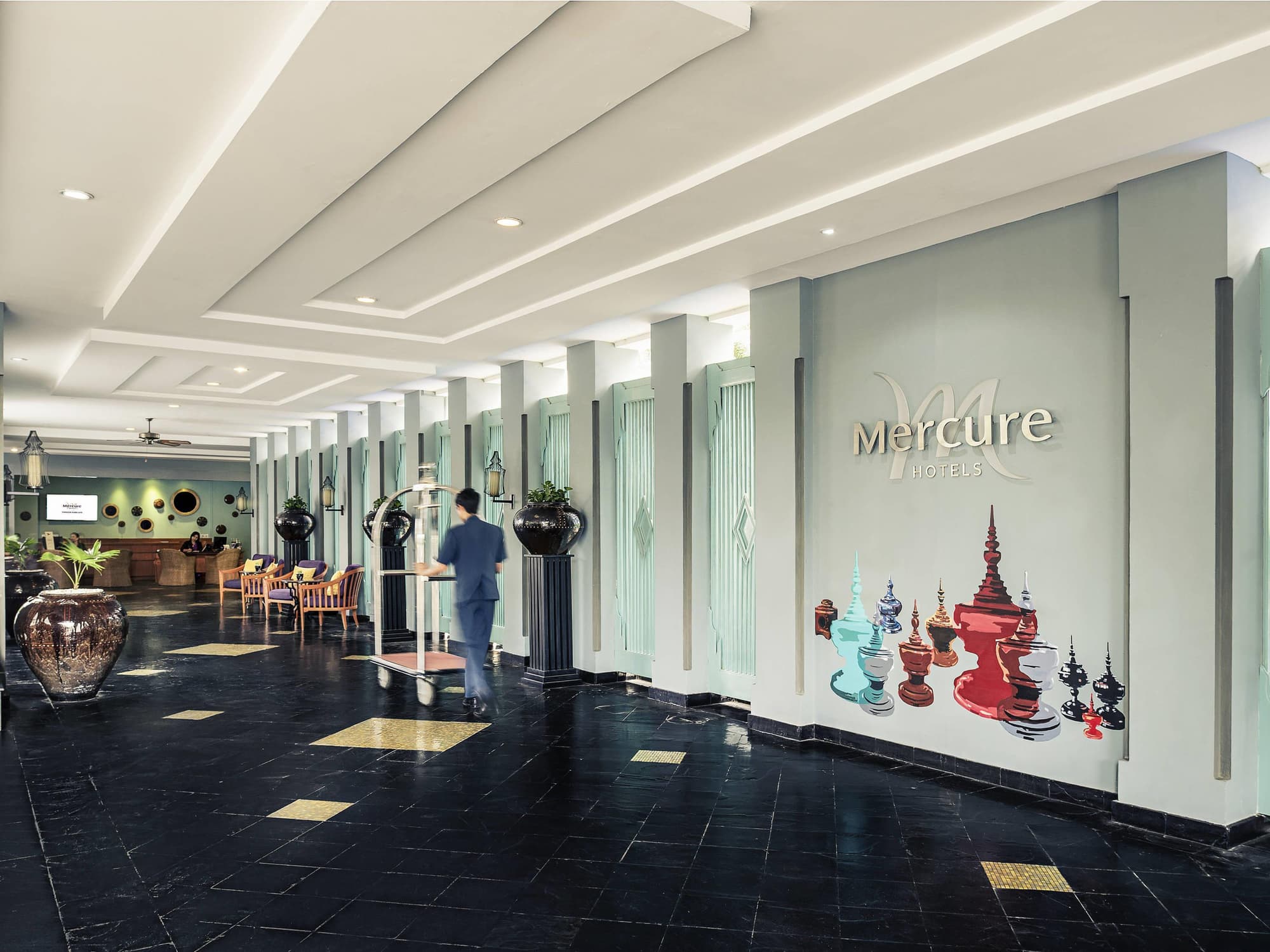 Mercure Yangon Kaba Aye, General view