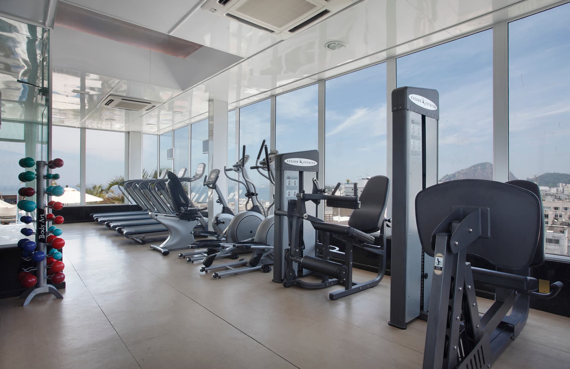 Royal Rio Palace Hotel, Sports and Entertainment