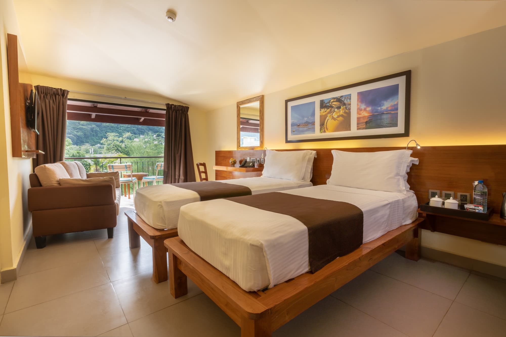 Coral Strand Smart Choice, Room