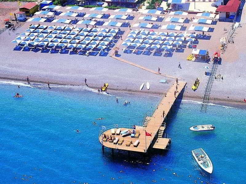 Sailor's Beach Club