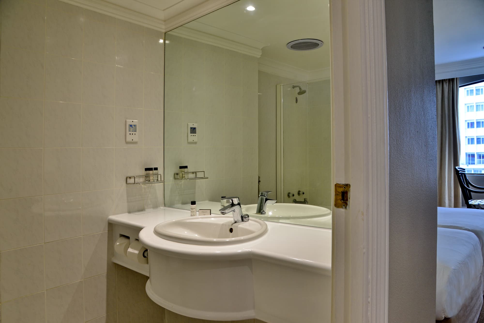 Capetonian Hotel