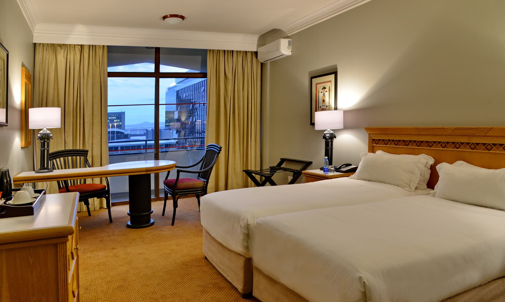 Capetonian Hotel