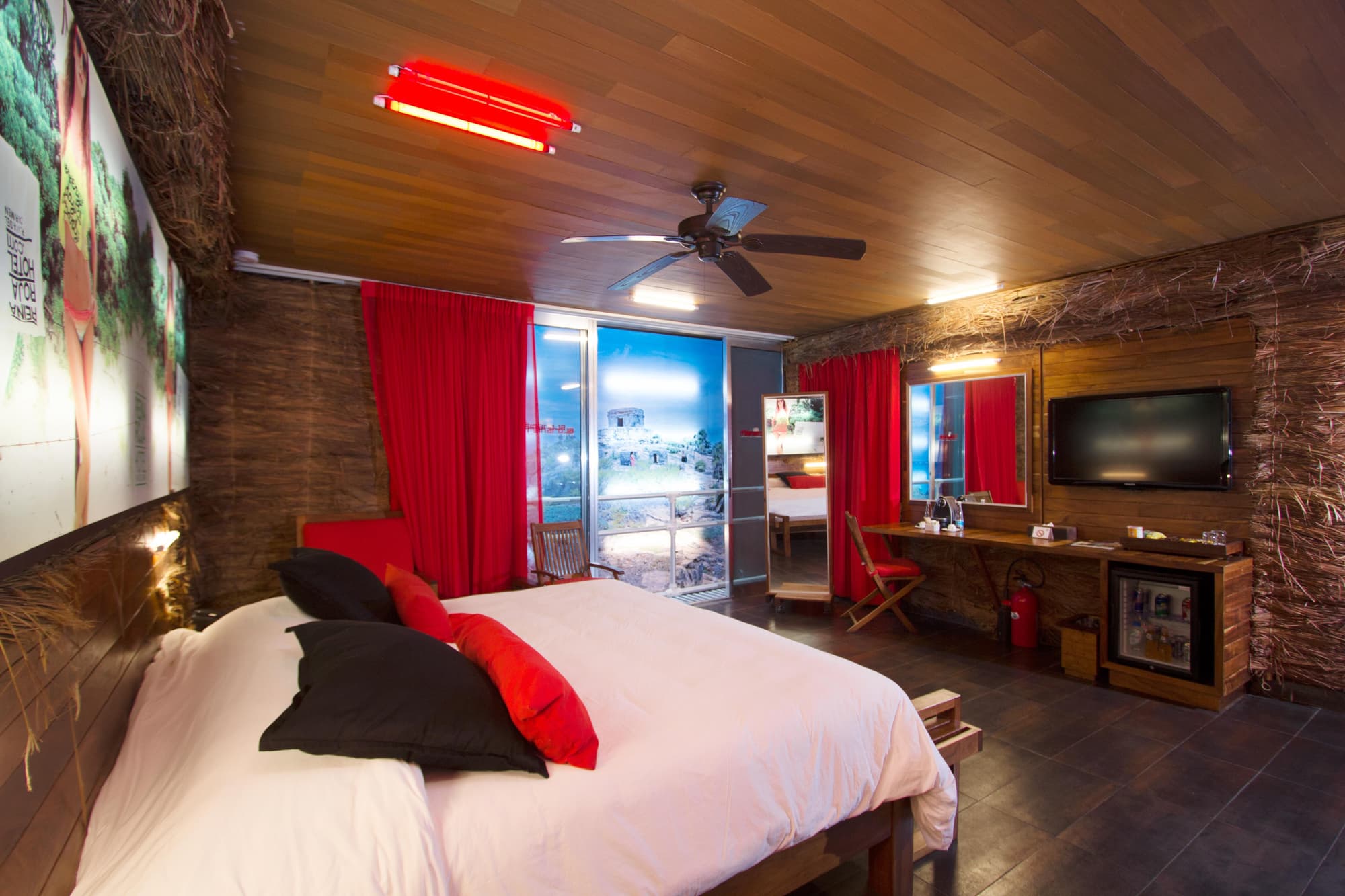 Hotel Kavia 5th Avenida