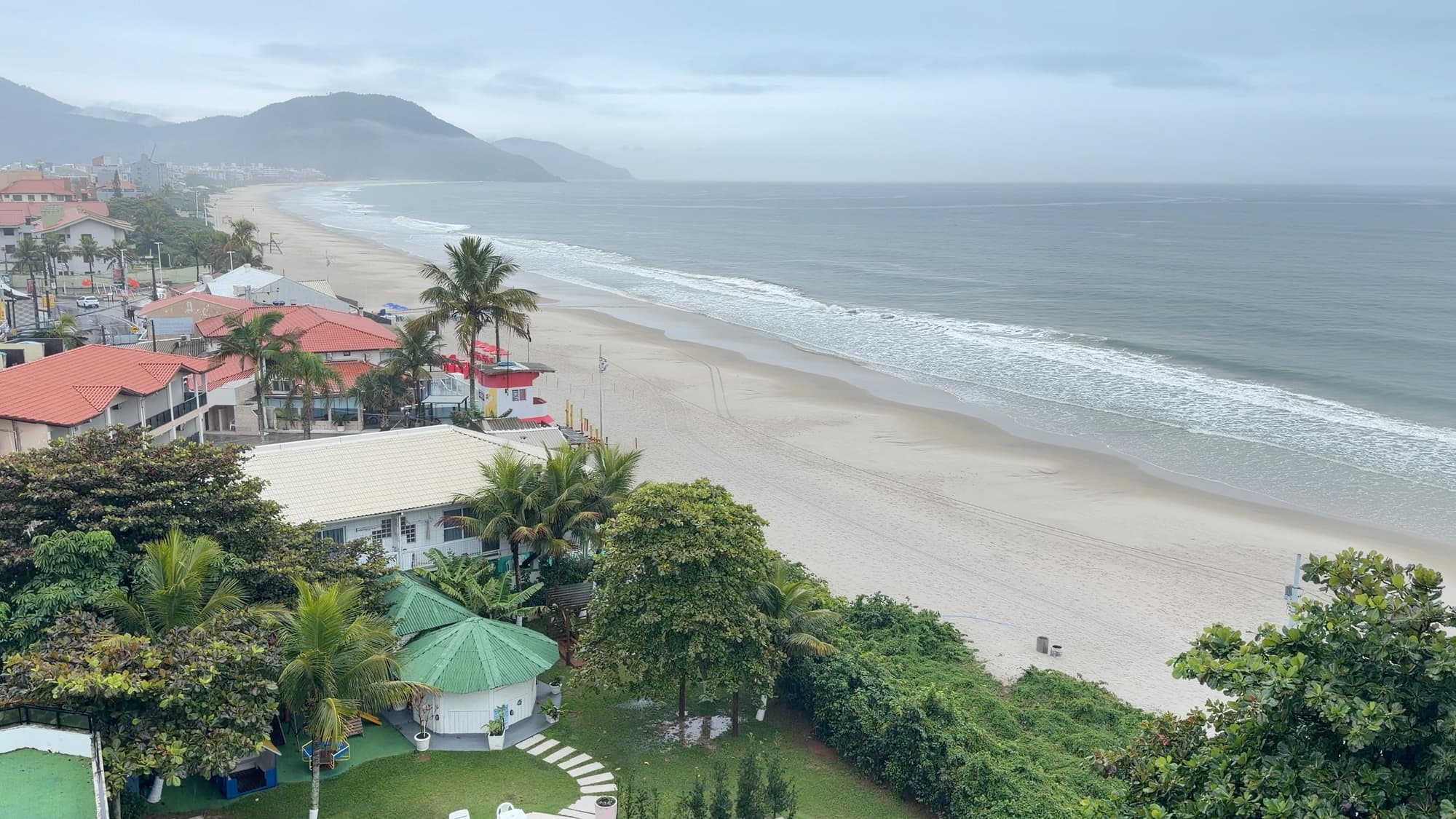 Ingleses Praia Hotel