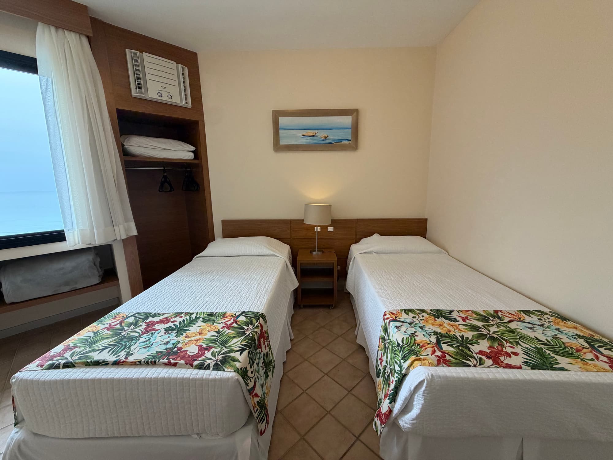 Ingleses Praia Hotel
