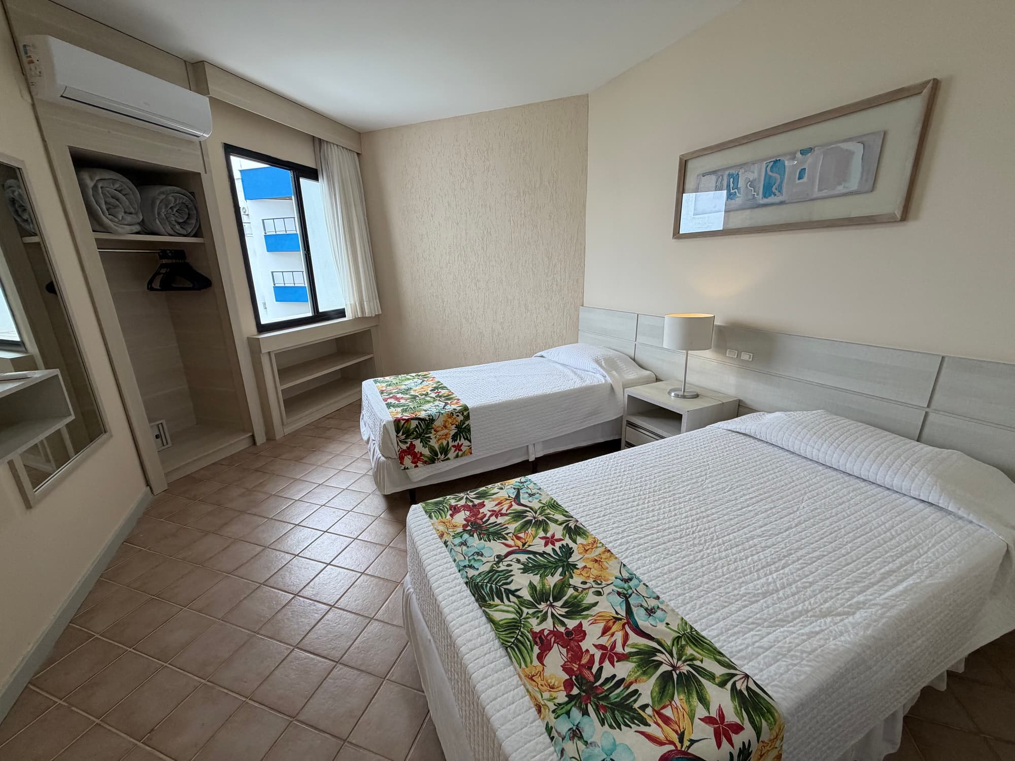 Ingleses Praia Hotel