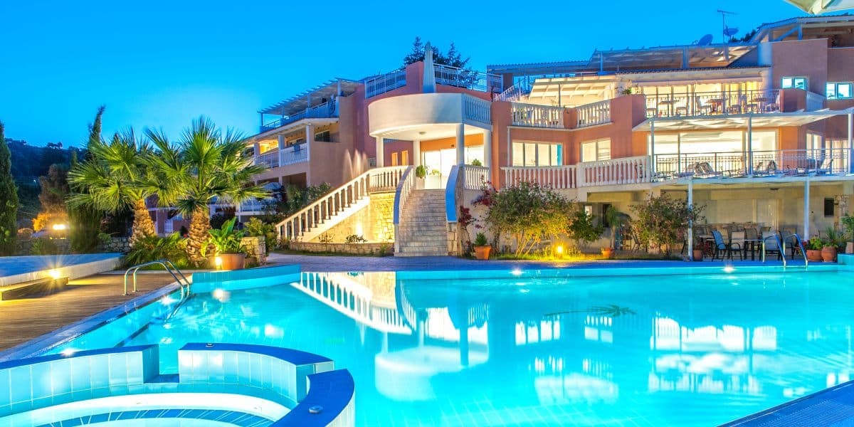 Belvedere Gerakas Lux. Suites