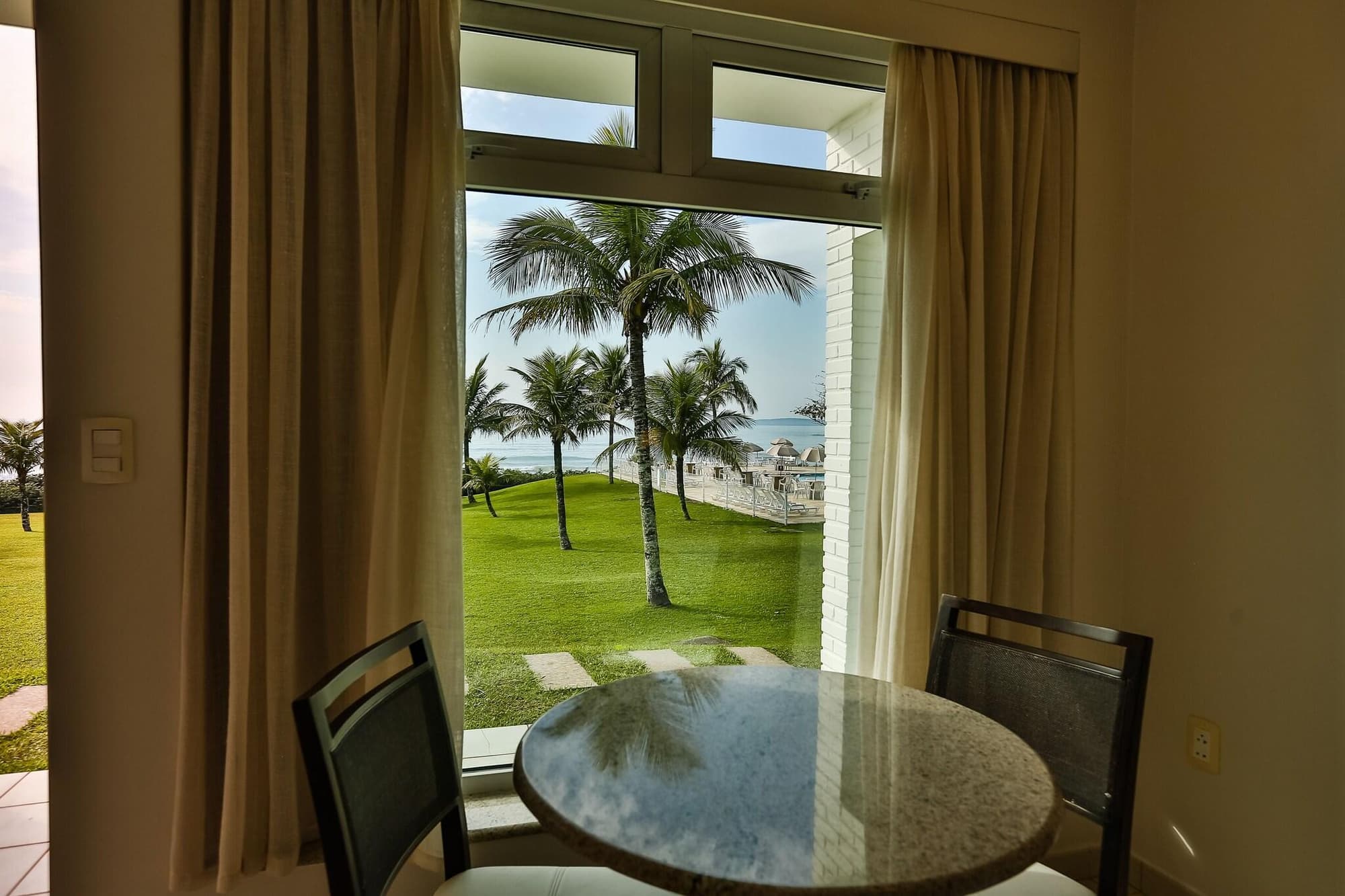 Itapema Beach Resorts