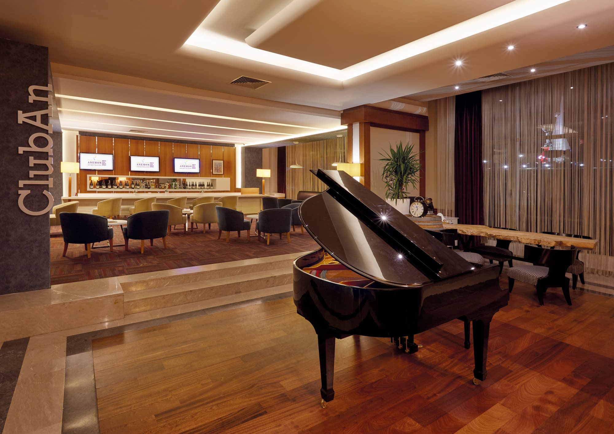 Anemon Manisa, Lobby