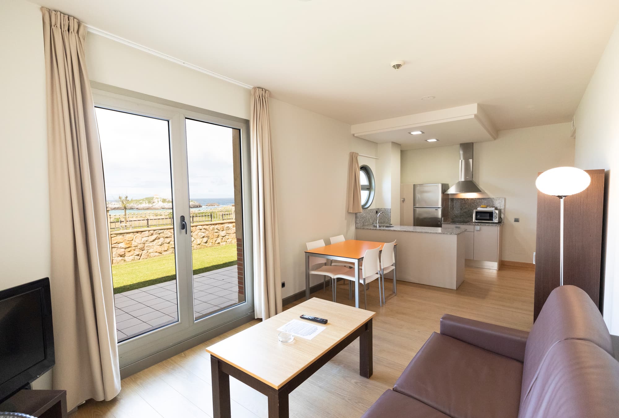 Maritimo Ris Apartamentos