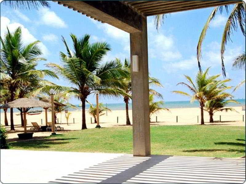 Goldi Sands Hotel Negombo, Beach