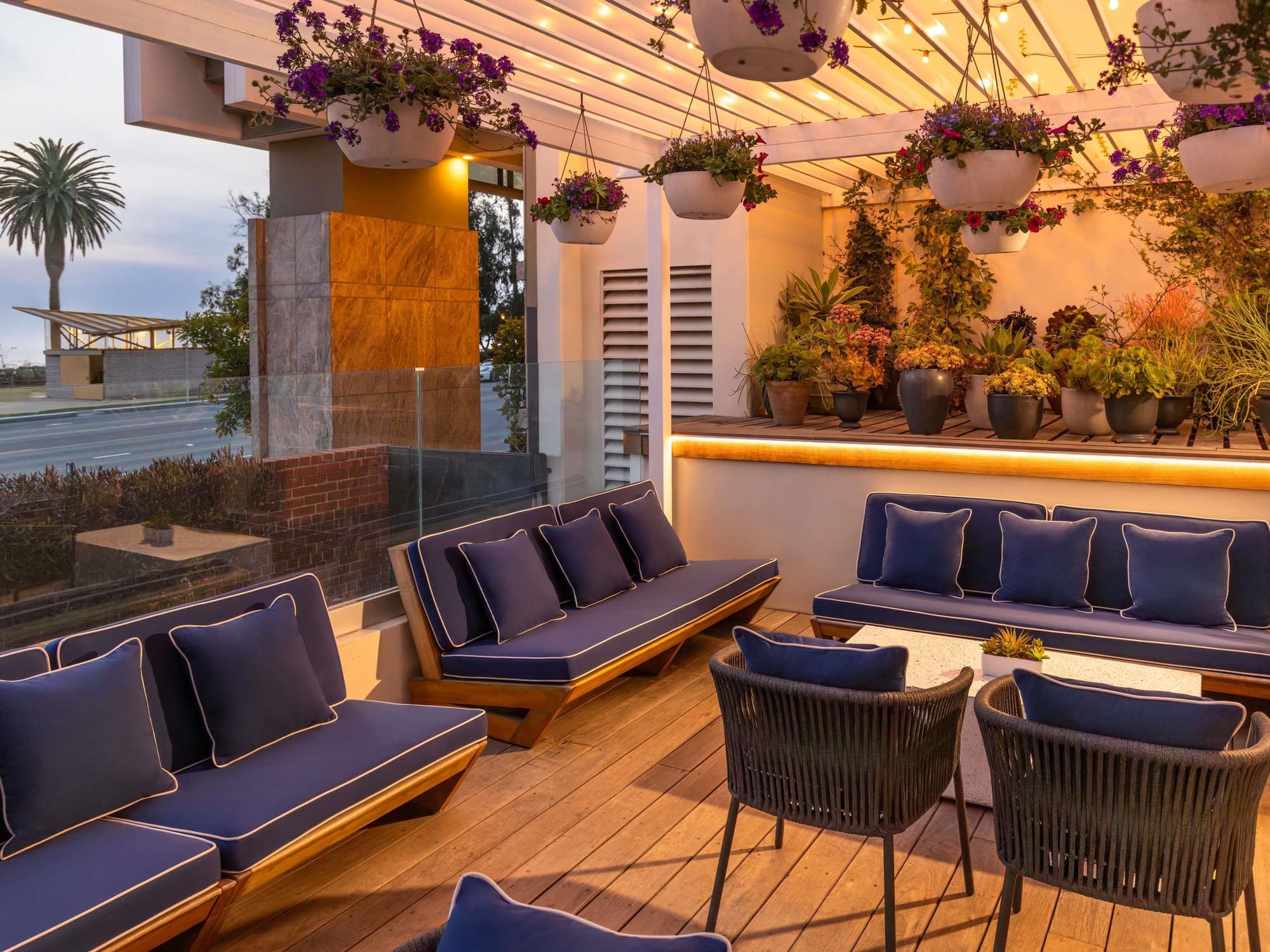 Fairmont Miramar Hotel & Bungalows