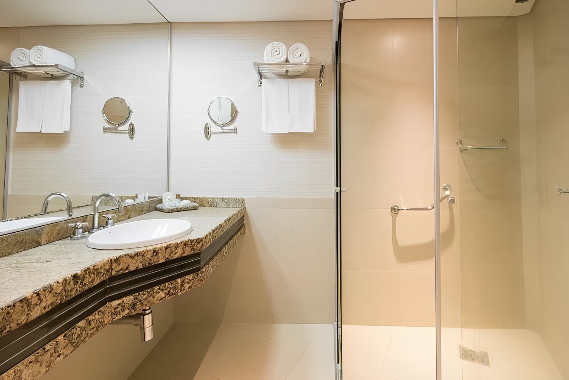 Hotel Golden Park Internacional Foz e Convencoes, Room