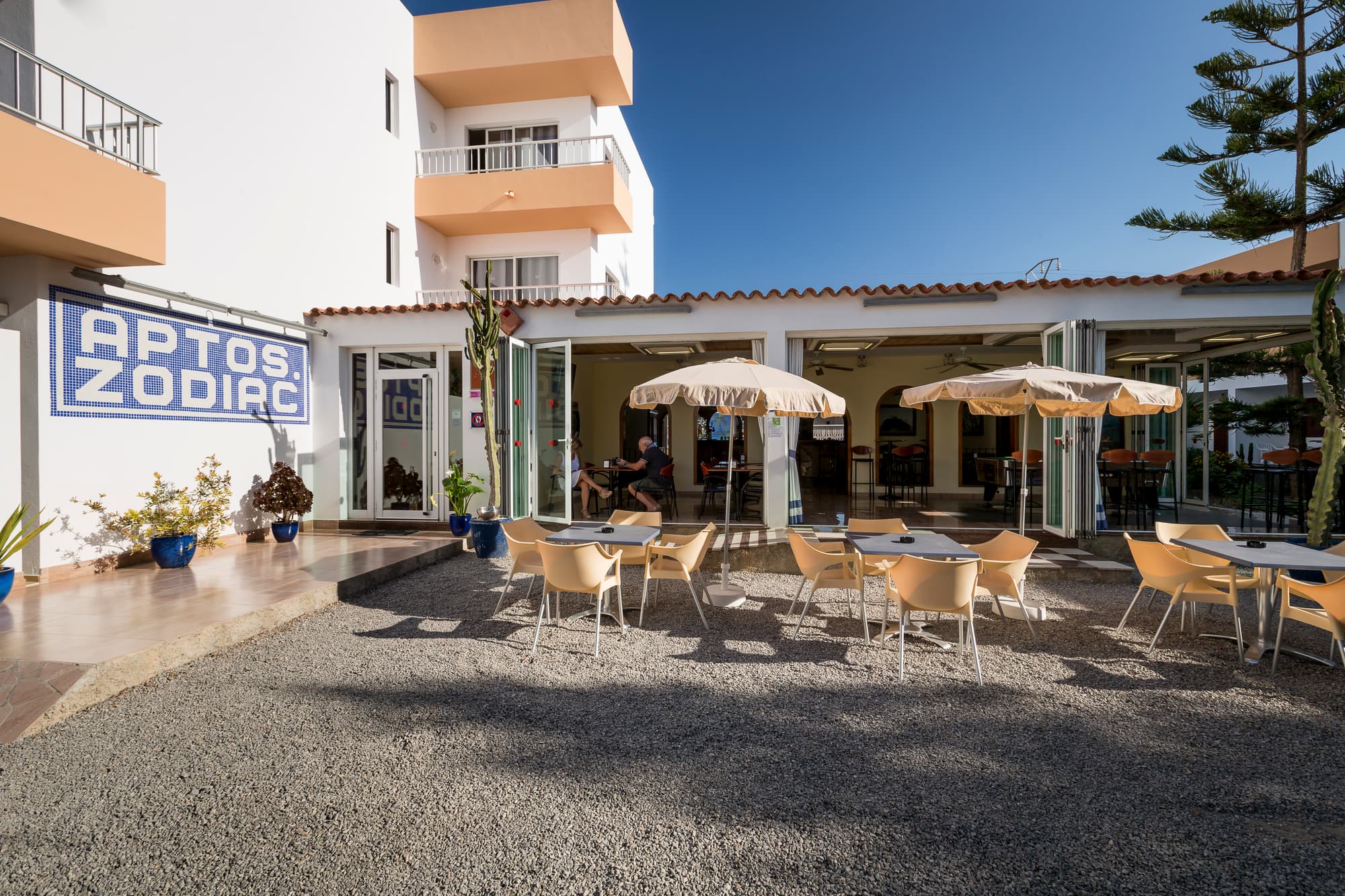 Zodiac Apartamentos