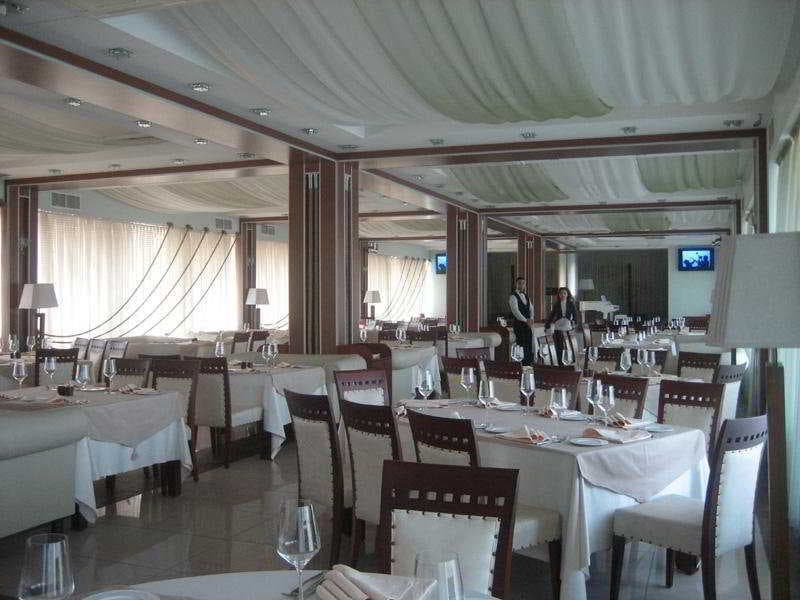 Cruise Hotel