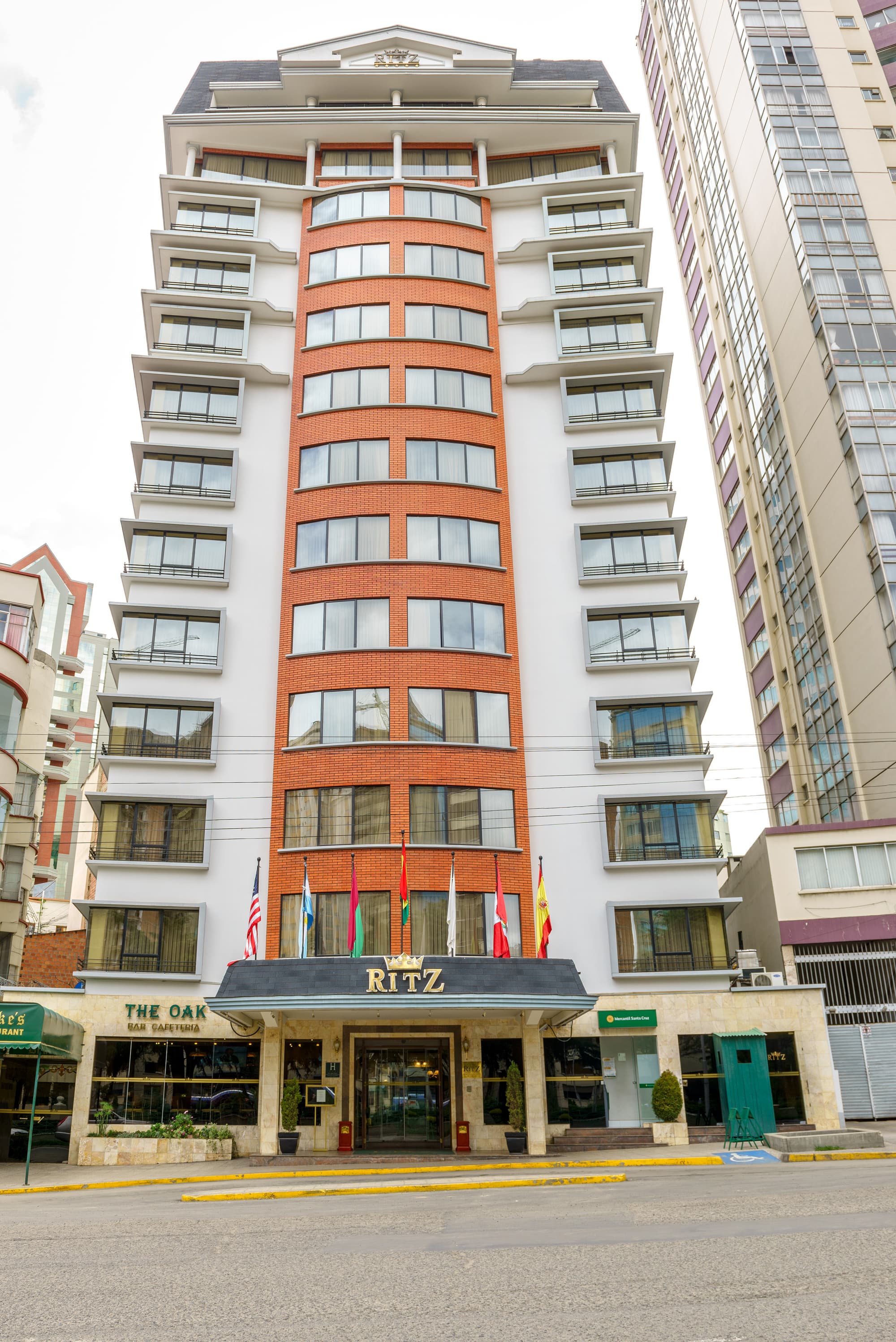 Ritz Apart Hotel, General view