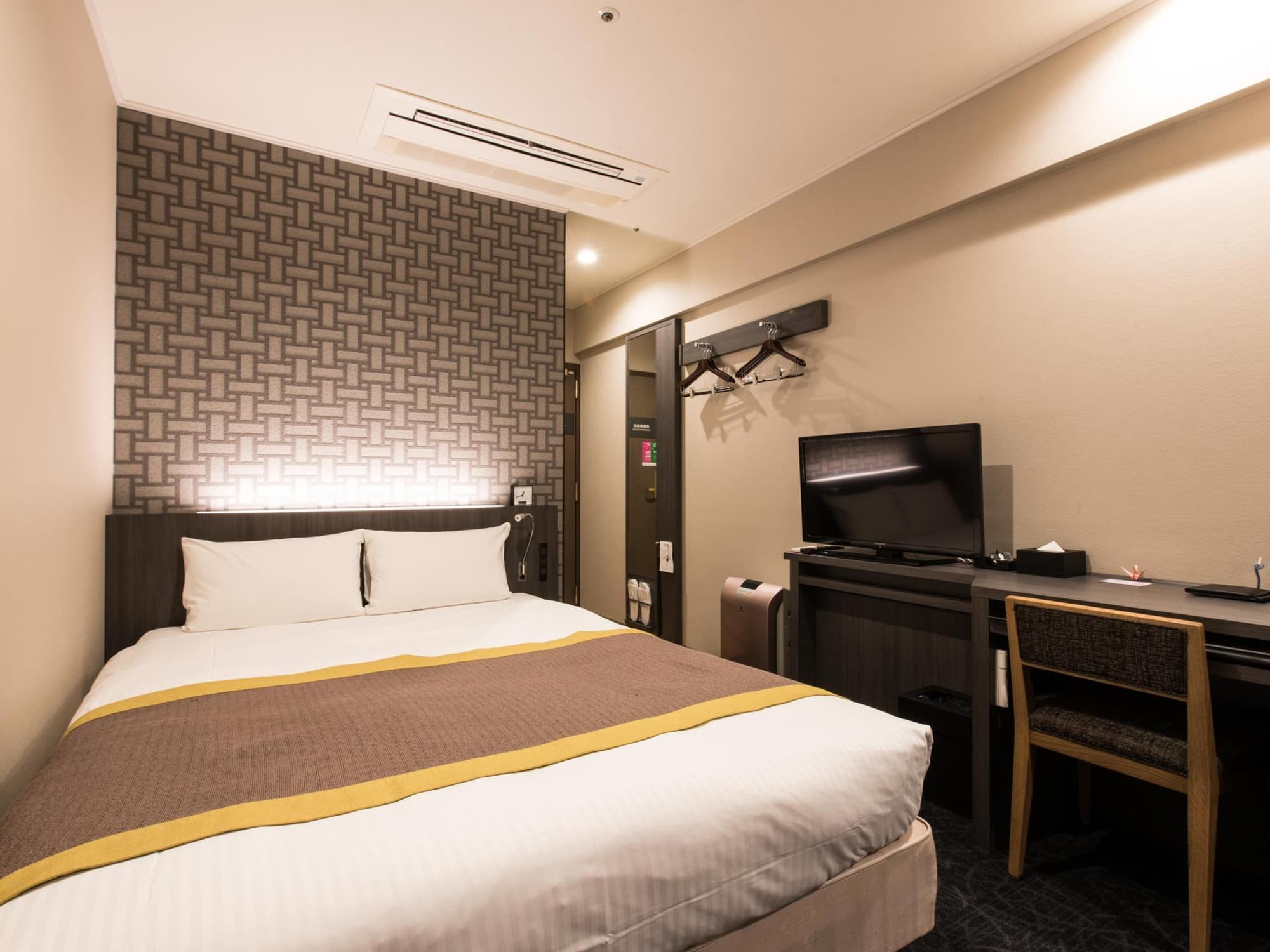 Almont Inn Nihonbashi, Room