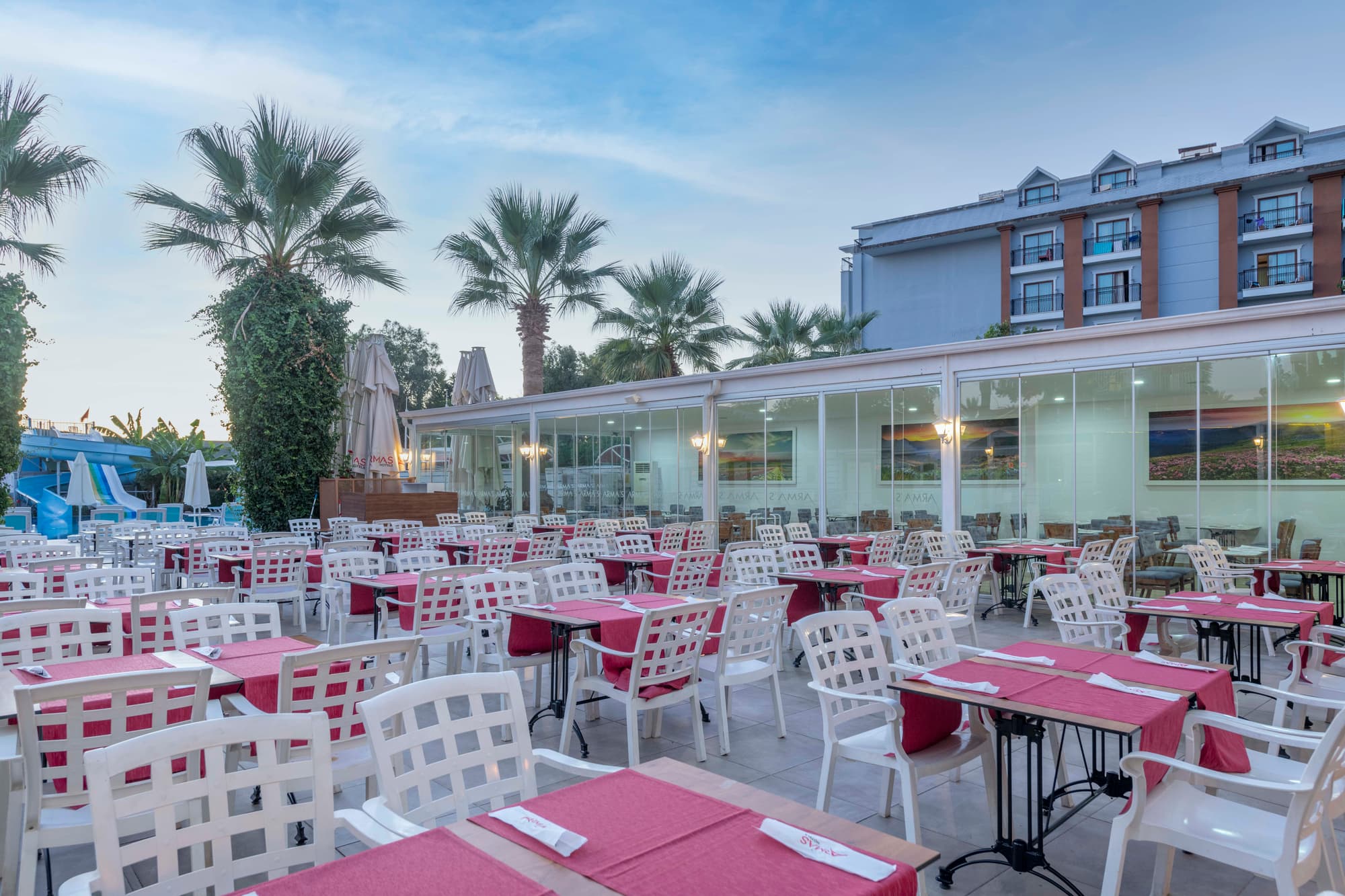 Armas Beach Hotel