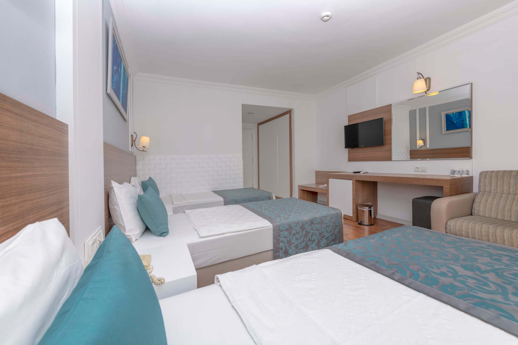 Armas Beach Hotel