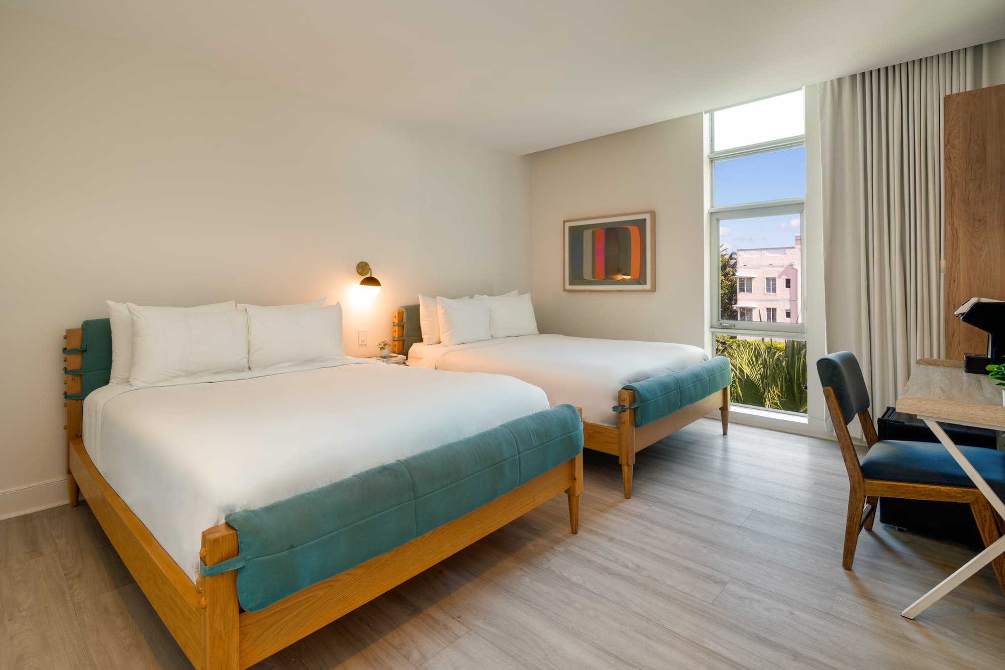 Kenmore Village Hotel, South Beach