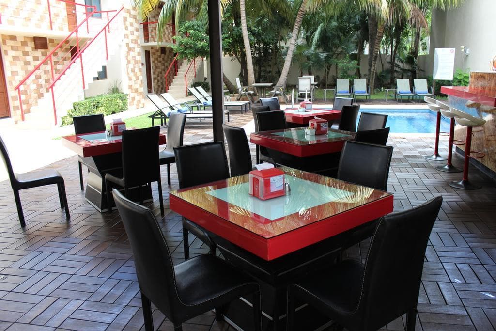Grand City Hotel 