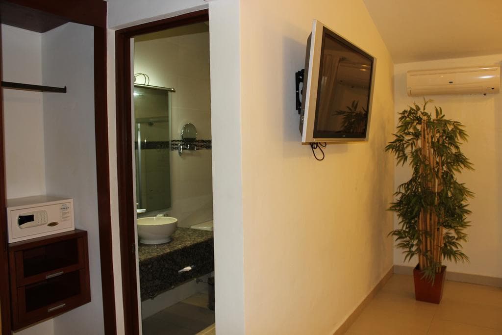 Grand City Hotel 