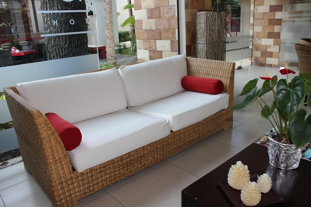 Grand City Hotel 