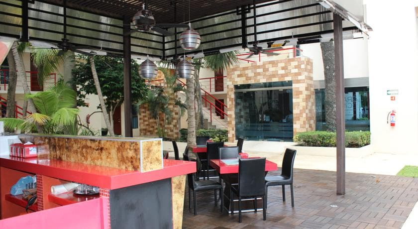 Grand City Hotel 