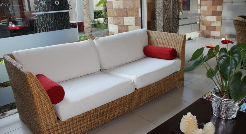 Grand City Hotel 