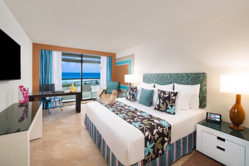 The Pyramid Cancun by Oasis