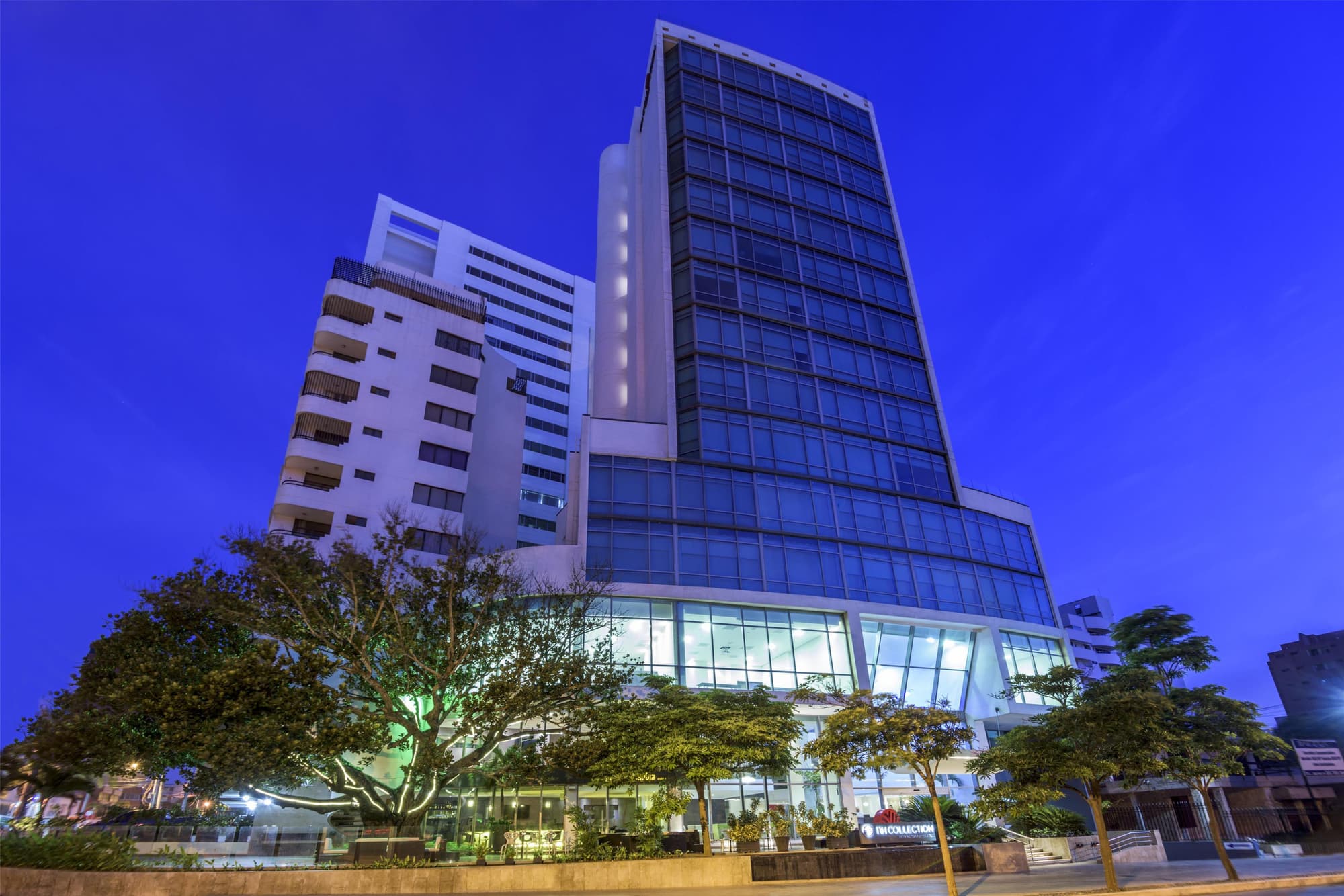 NH Collection Barranquilla Smartsuites Royal