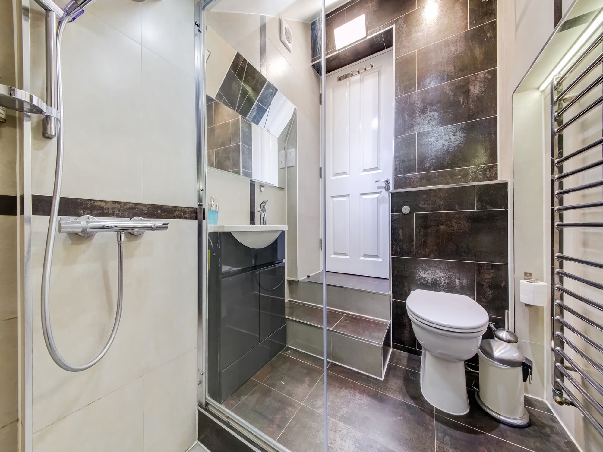 Grantly Hotel, London Shepherd's Bush