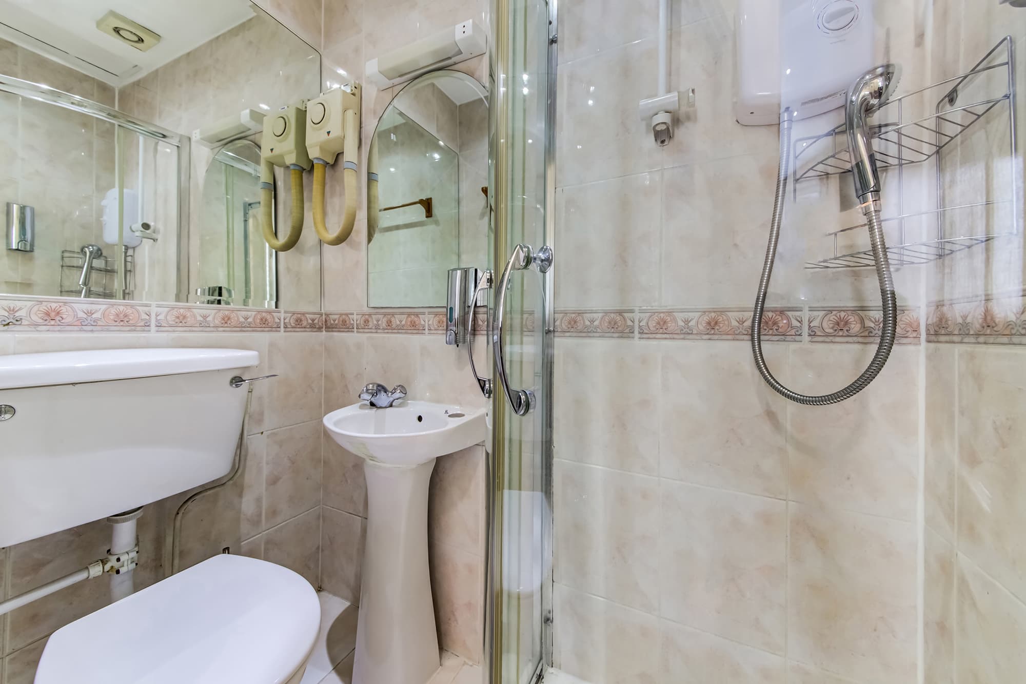 Grantly Hotel, London Shepherd's Bush