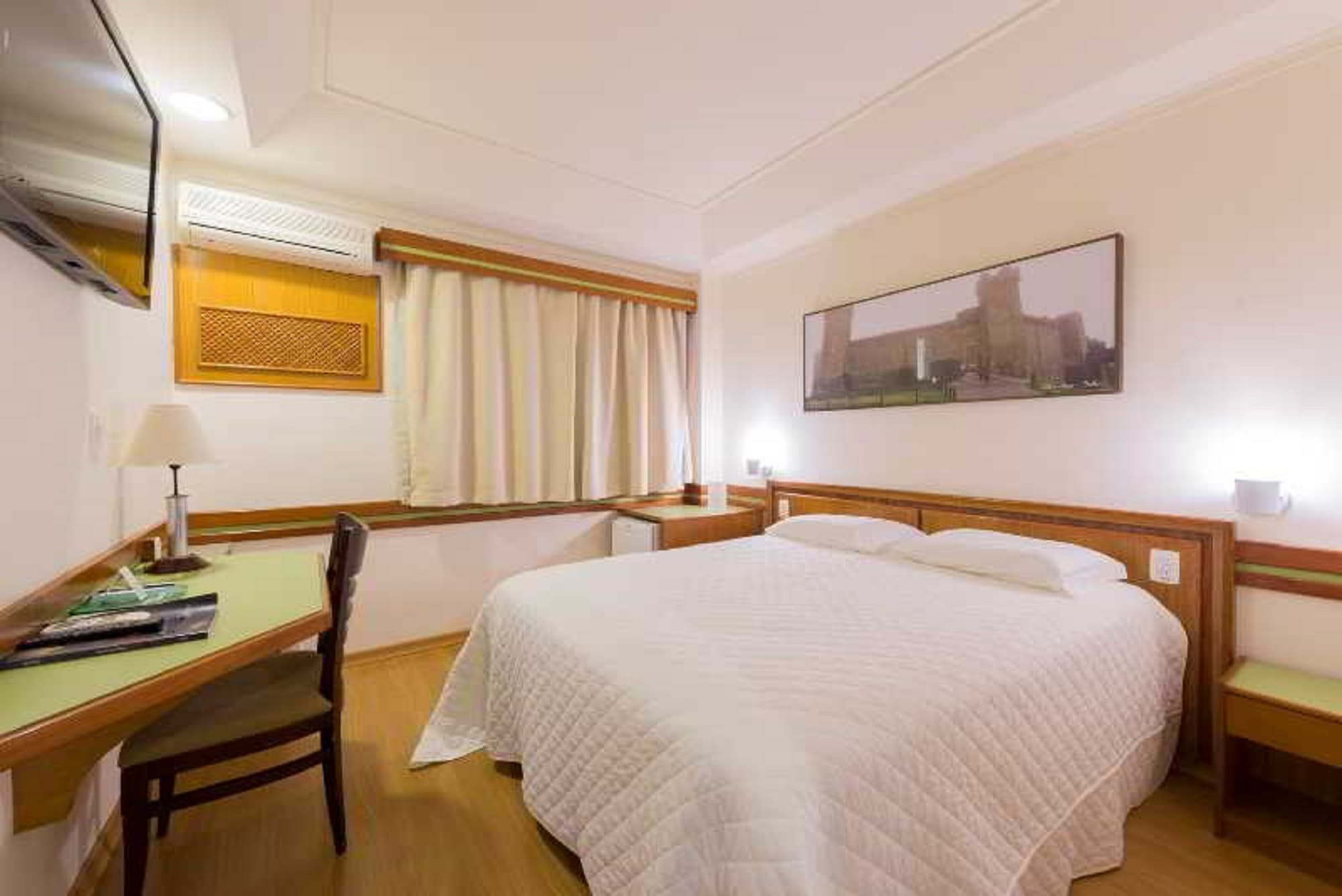 Bella Italia Hotel & Eventos