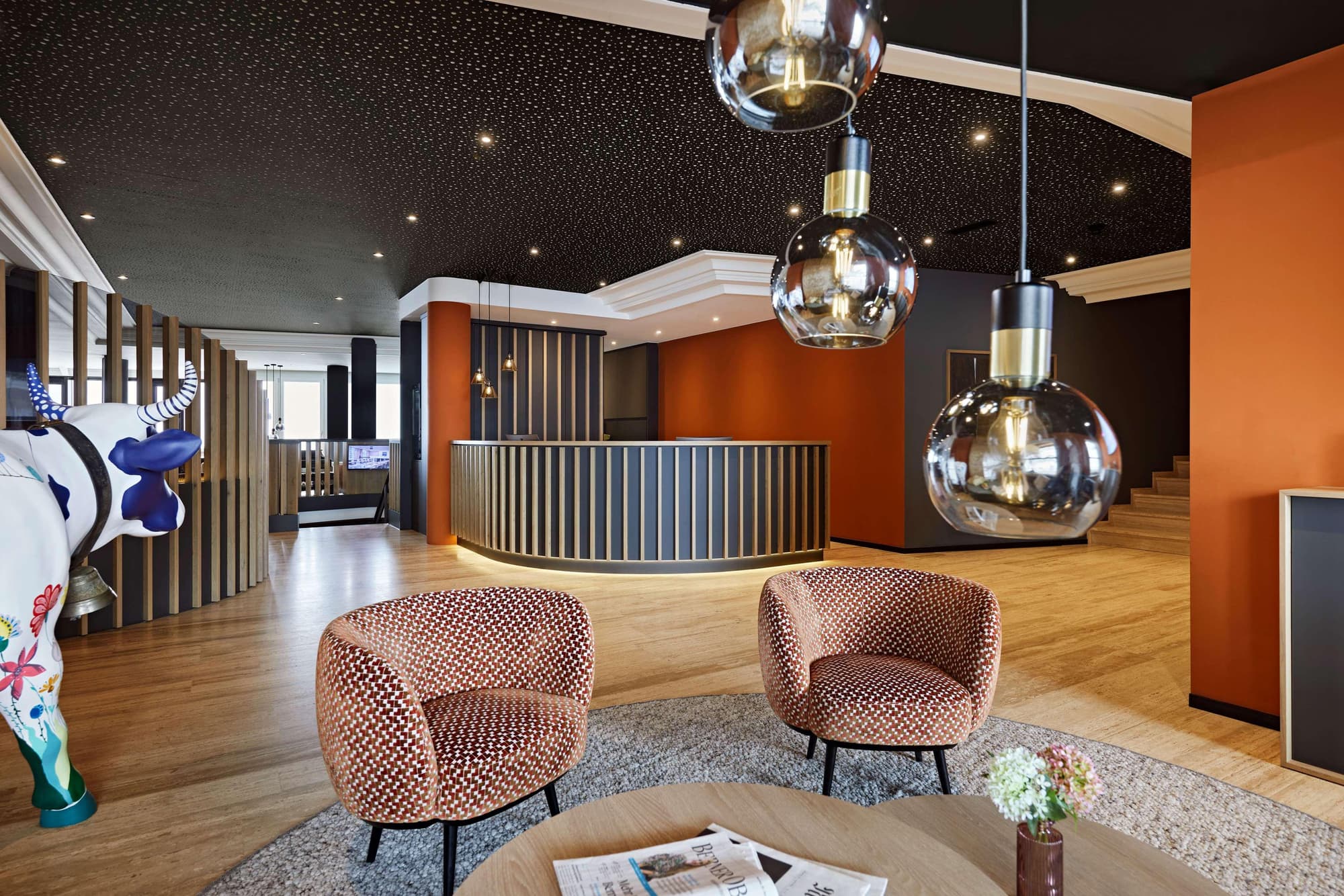 Dorint Blüemlisalp, Lobby