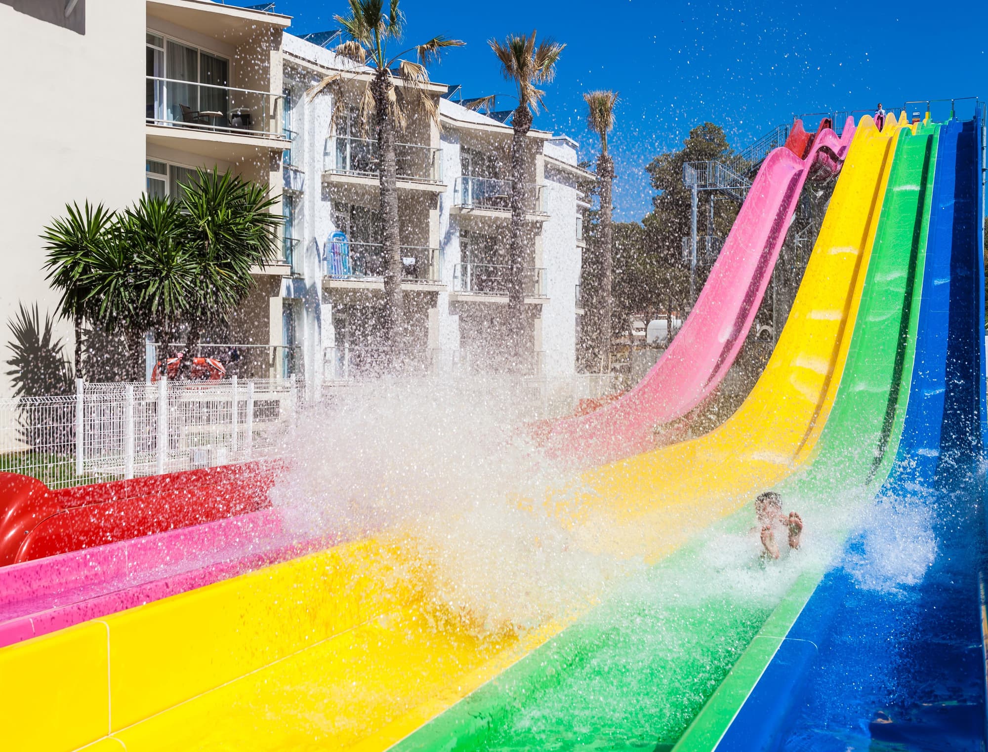 Globales Playa Estepona, Sports and Entertainment