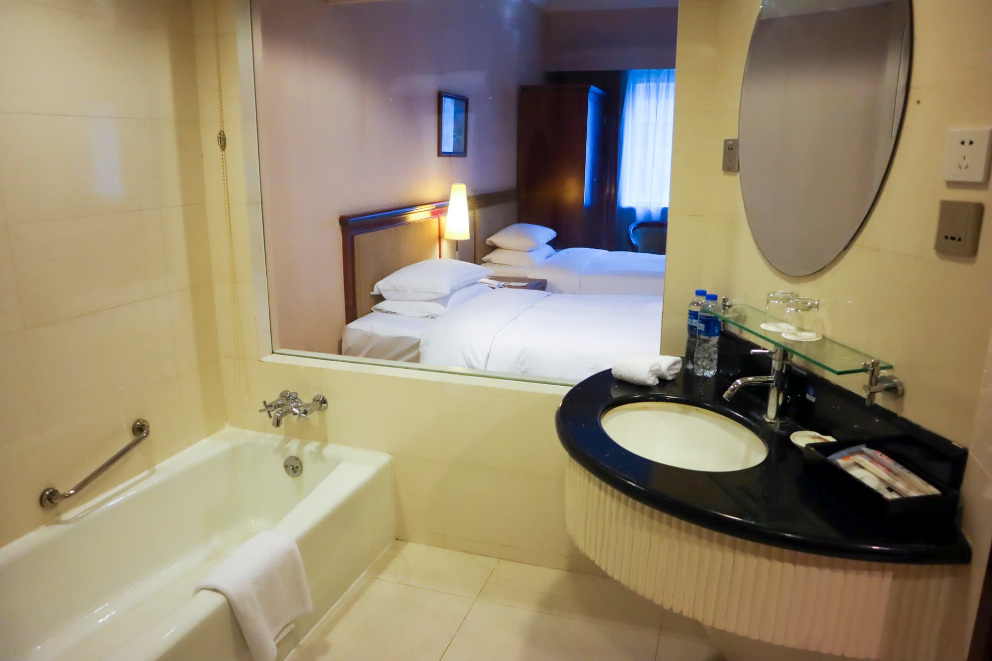 Luxemon Hotel Shanghai Pudong