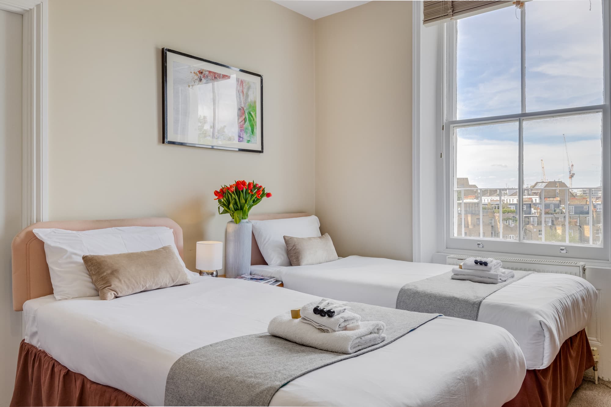 1 Lexham Gardens, Room