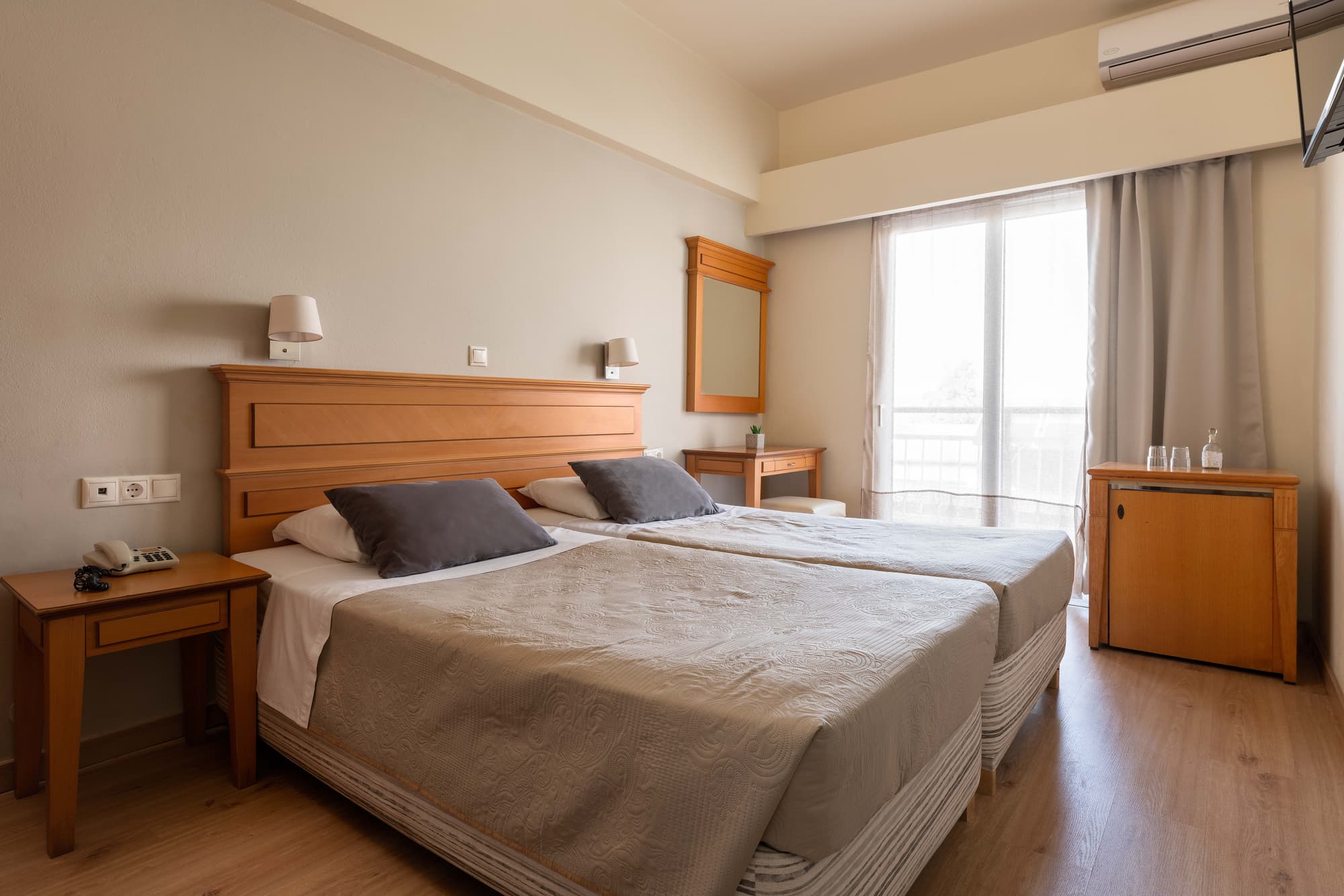 City Plus Rhodes Hotel