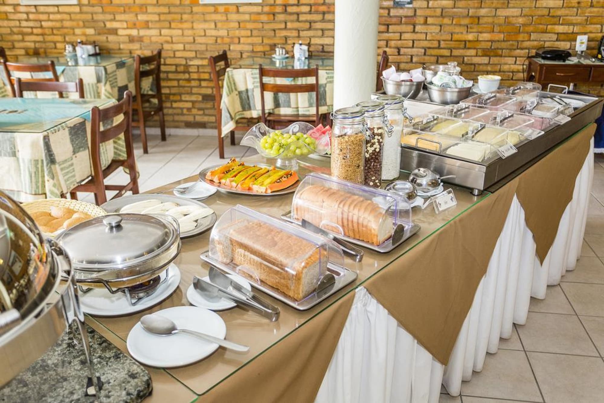 Pizzato Praia Hotel