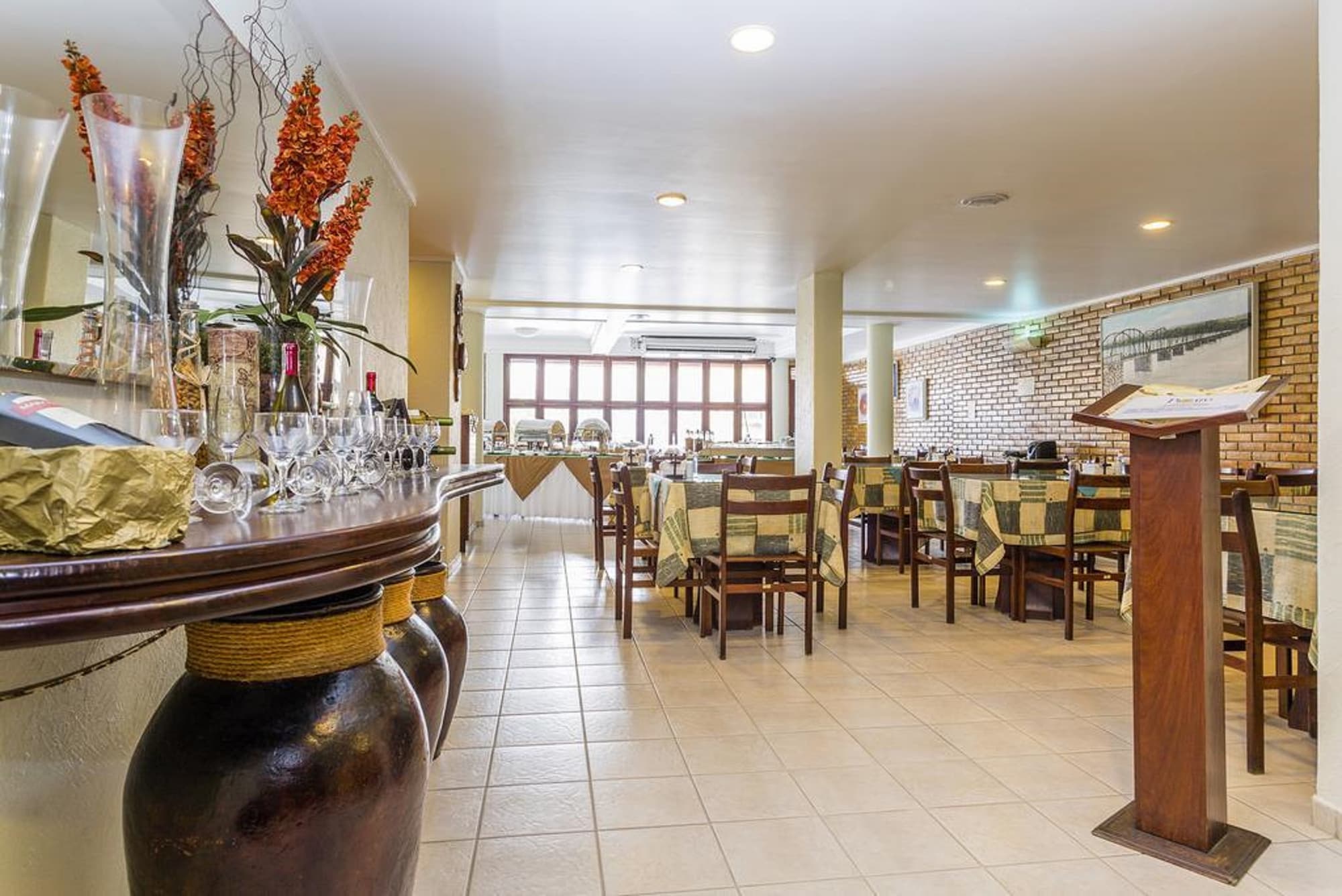Pizzato Praia Hotel