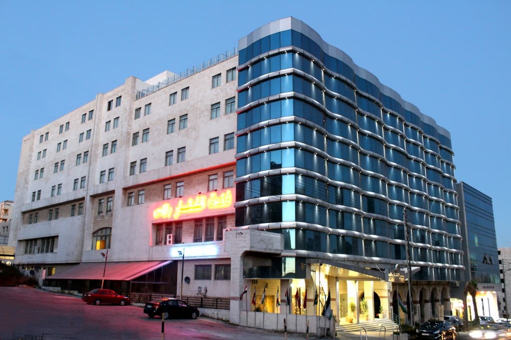 Al Fanar Palace Hotel