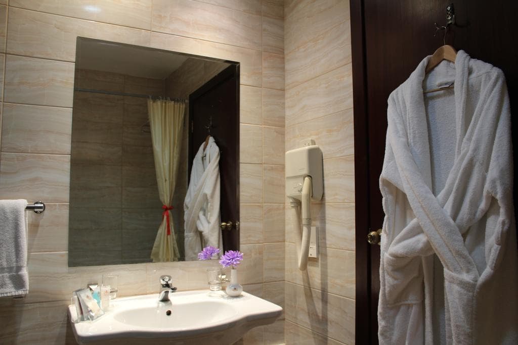 Al Fanar Palace Hotel